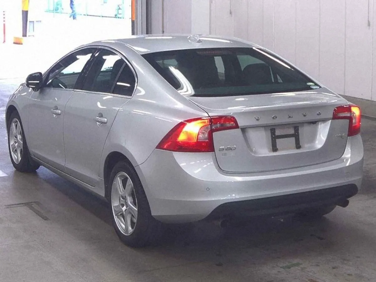 Volvo S60 1.6 E-driv Auto - Image 2