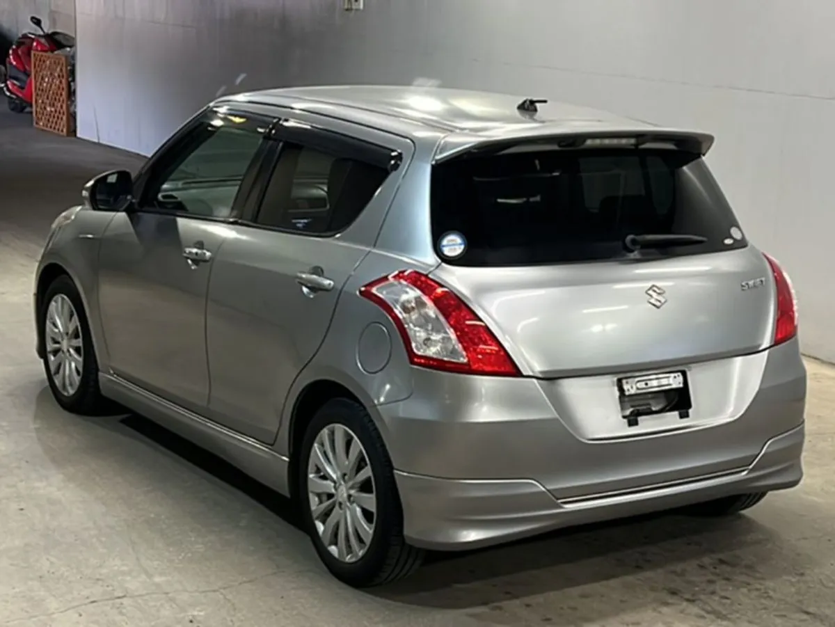 Suzuki Swift 1.2 RS Auto - Image 4
