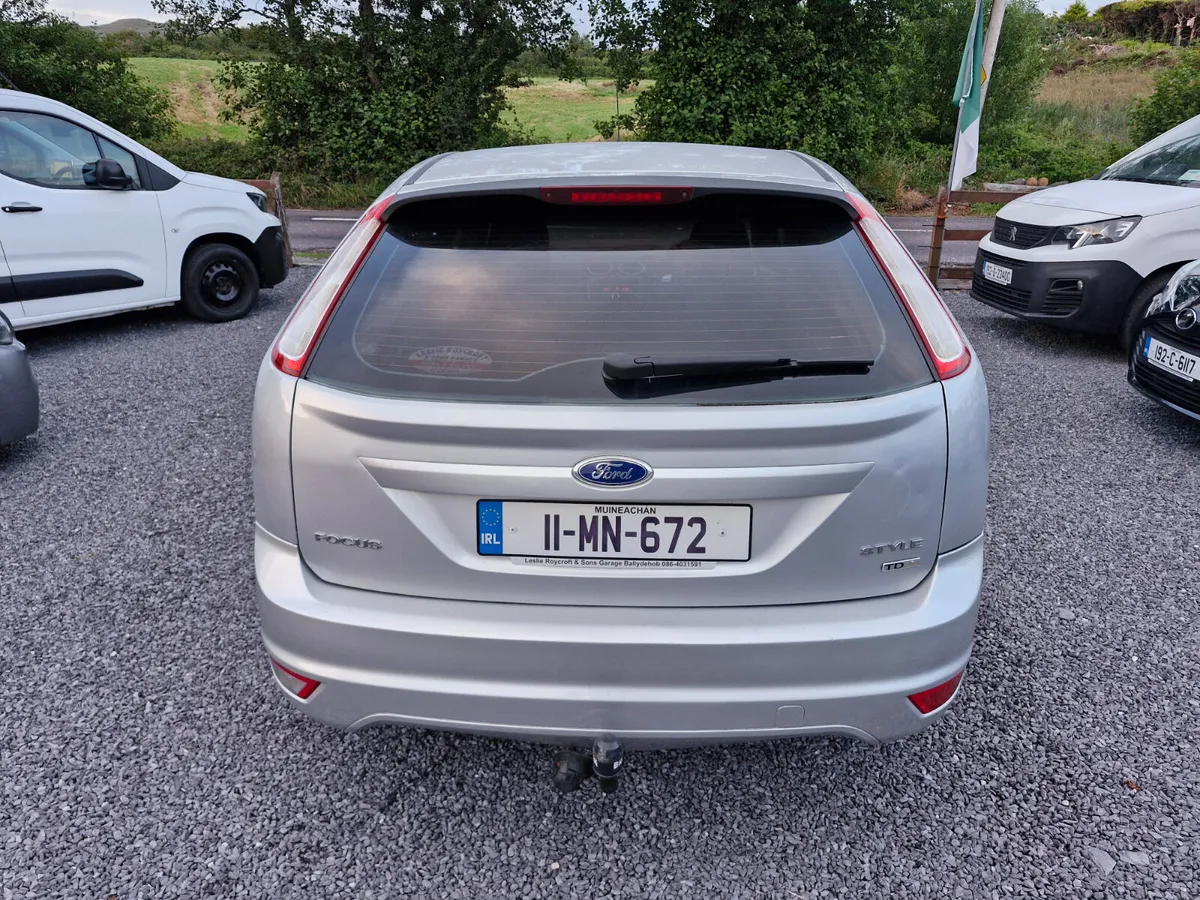 Ford Focus 2011 - Image 4
