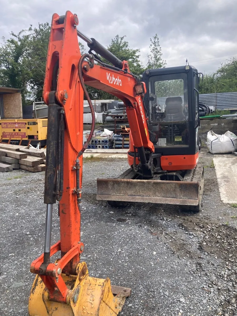 Kubota KX101-3 KX015-4 mini digger Bomag roller - Image 1