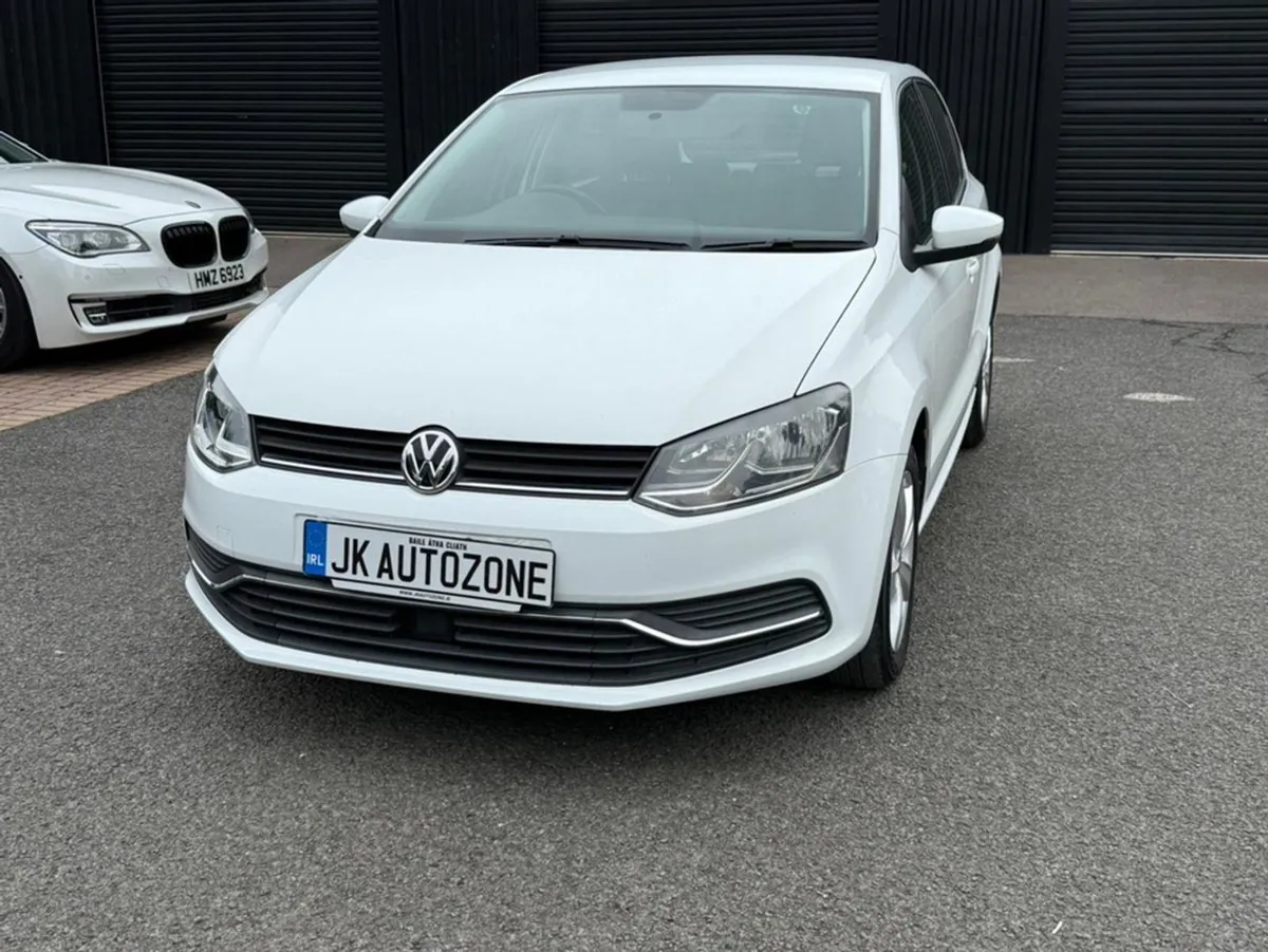Volkswagen Polo 1.2 TSI Comfortline Auto - Image 2