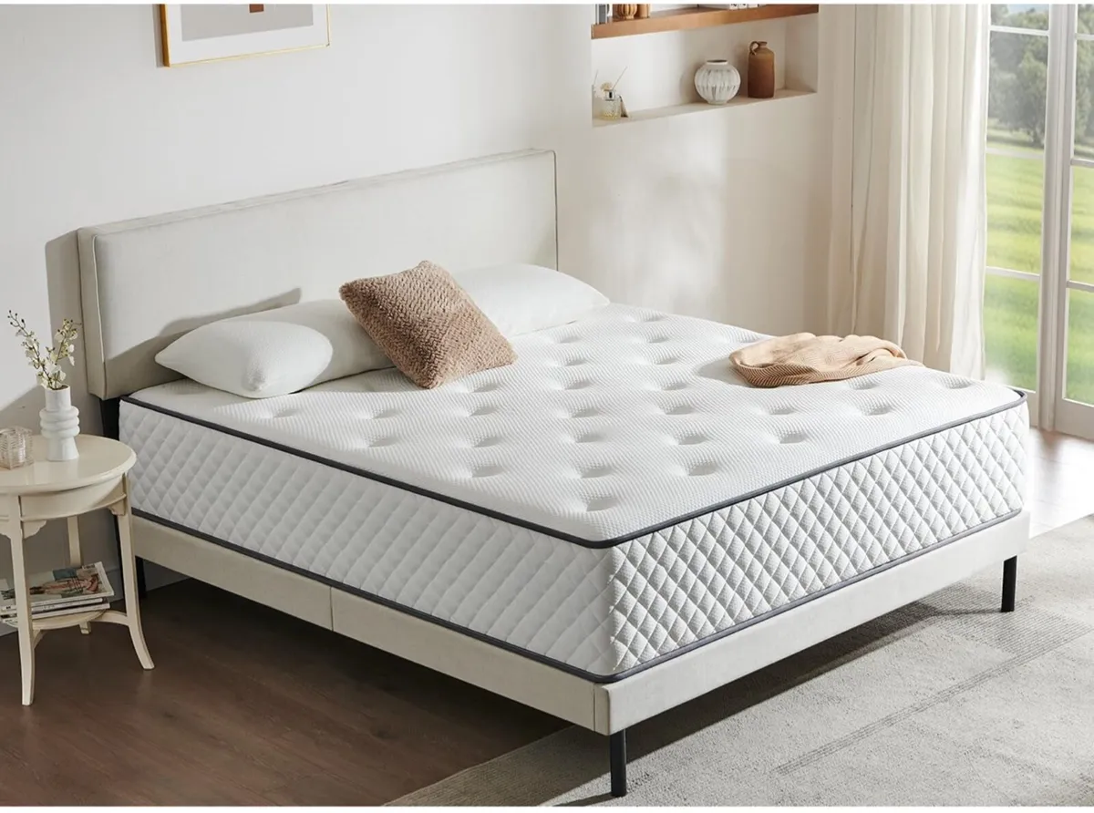King Mattress  7 Zone Hybrid Pocket Spring Medium- - Image 1