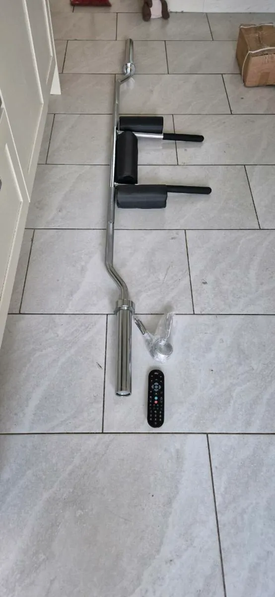 Brand new Olympic safety squat bar - Image 2