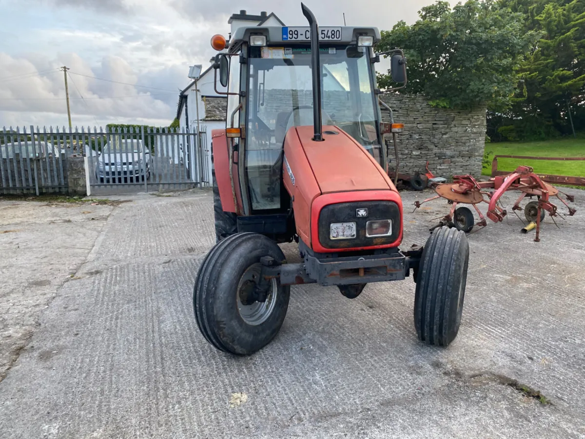 Massey Ferguson 4235 - Image 3