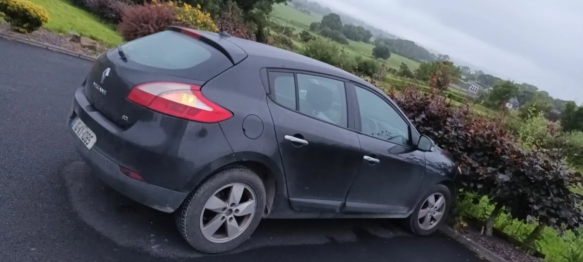 Renault Megane 2010 - Image 1