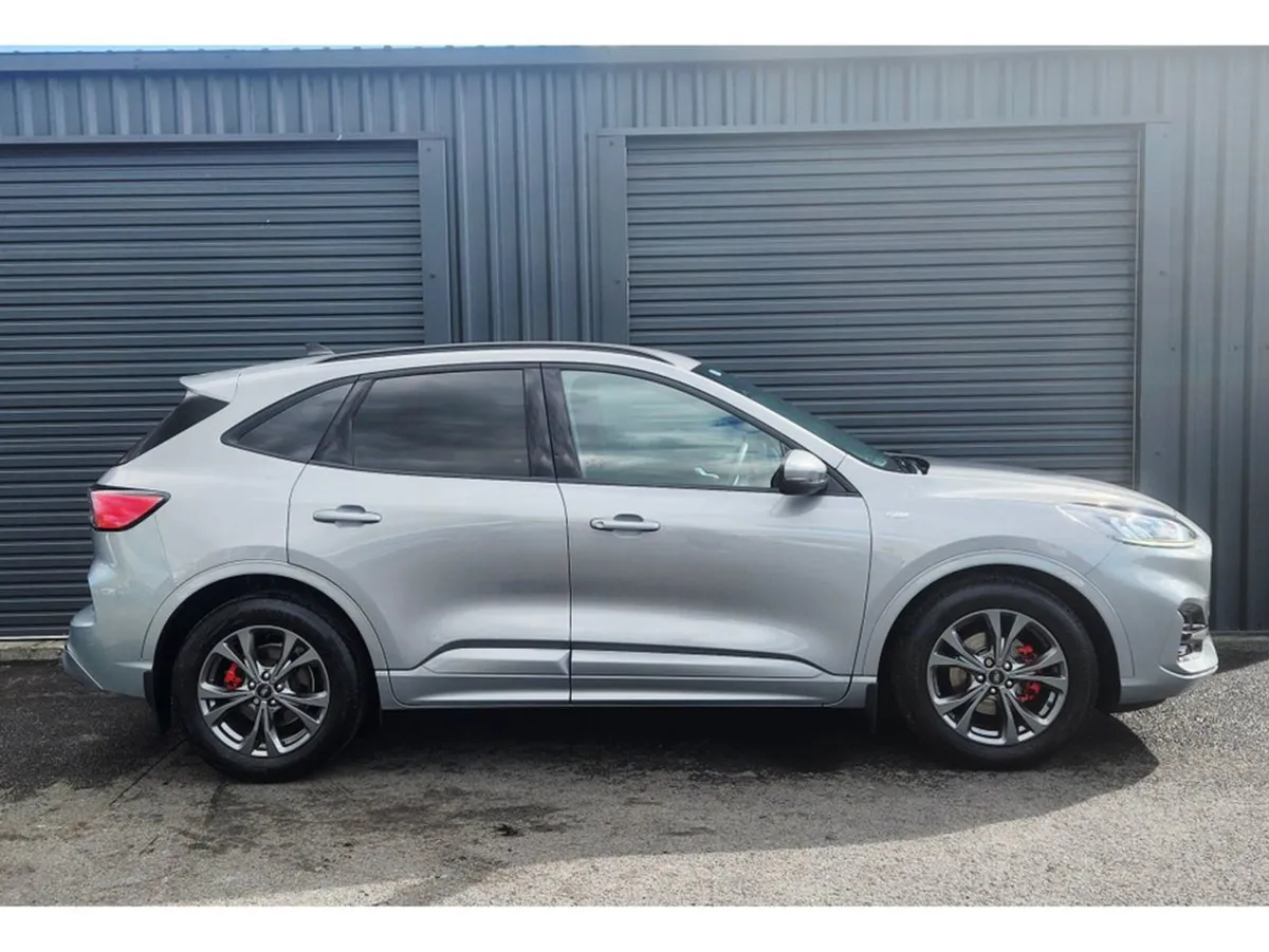 Ford Kuga St-line 5DR 1.5 TD 120 S6.2 M6 FW - Image 4