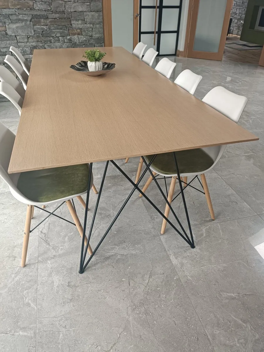 Eames Style DSW dining Chairs & Table - Image 3