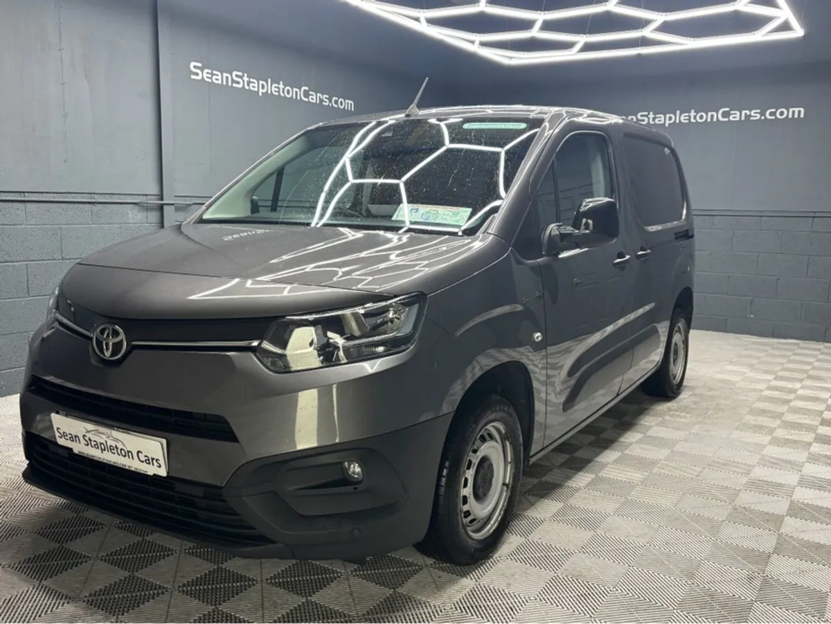 Toyota Proace 1.5 GX SWB 650KG 3 PR D 3DR - Image 1