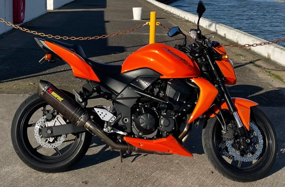 Kawasaki Z750 *low miles* - Image 1