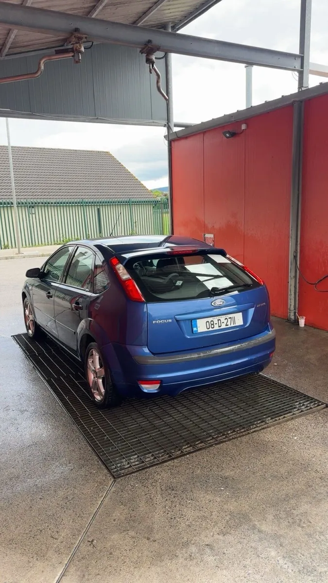 Ford focus ztec - Image 4