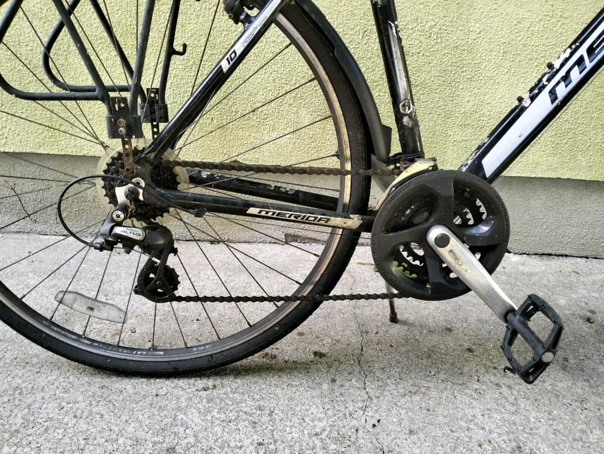 Large Merida Hybrid Bike + Accessories - Image 2