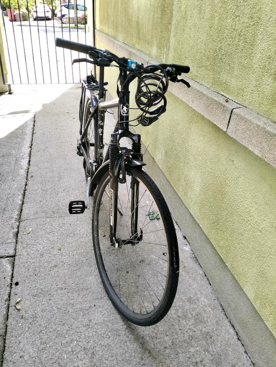 Large Merida Hybrid Bike + Accessories - Image 3
