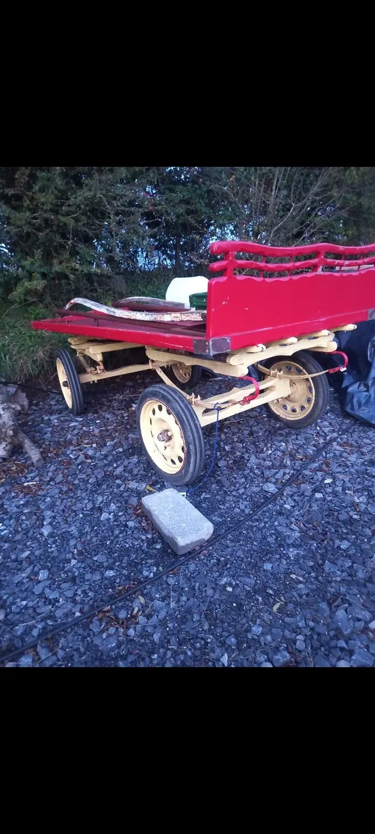 2 4 wheelers - Image 1