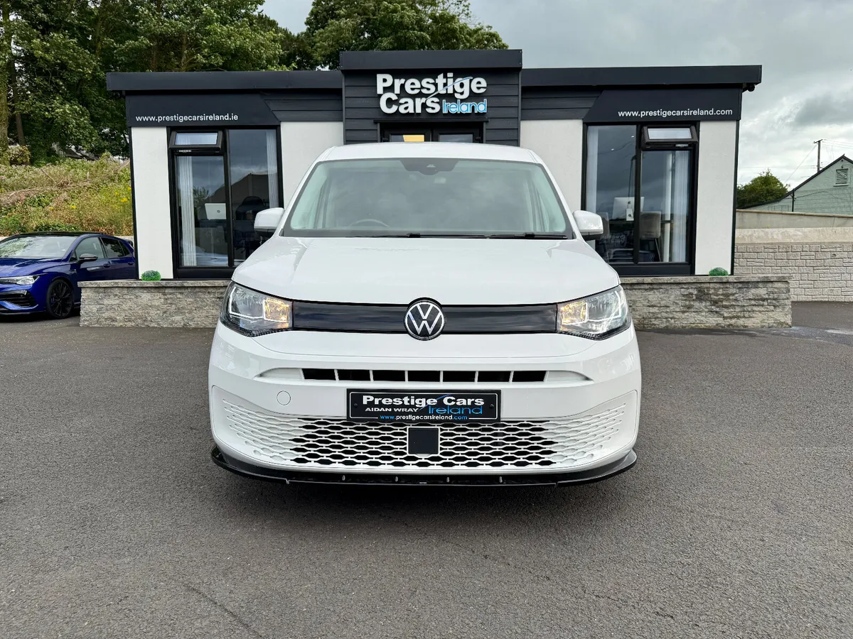 211 VOLKSWAGEN CADDY 2.0 TDI COMMERCE +,HIGH SPEC - Image 2