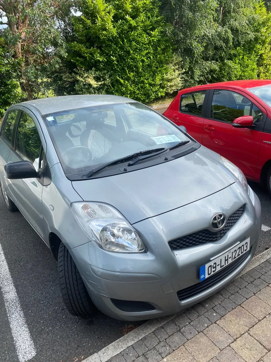 Toyota Yaris 2009 - Image 3