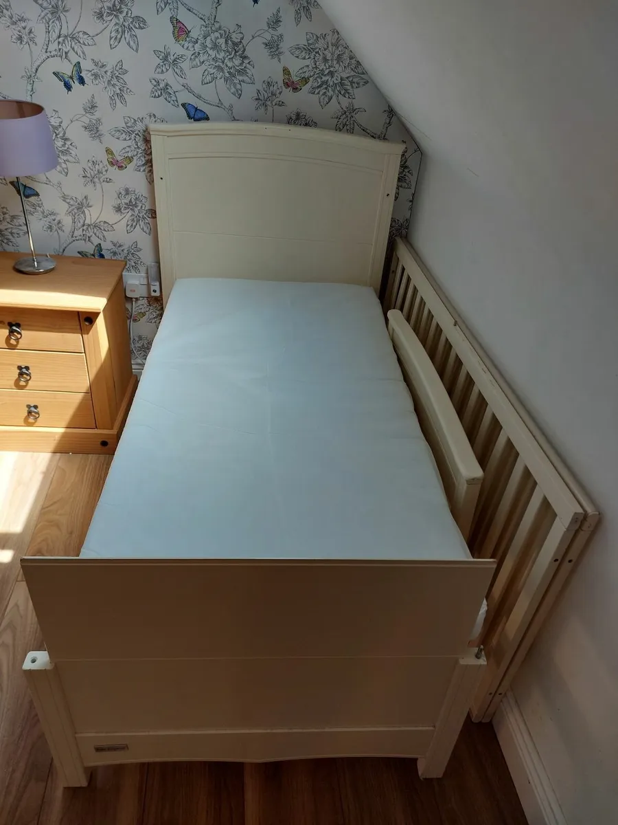 Cot Bed