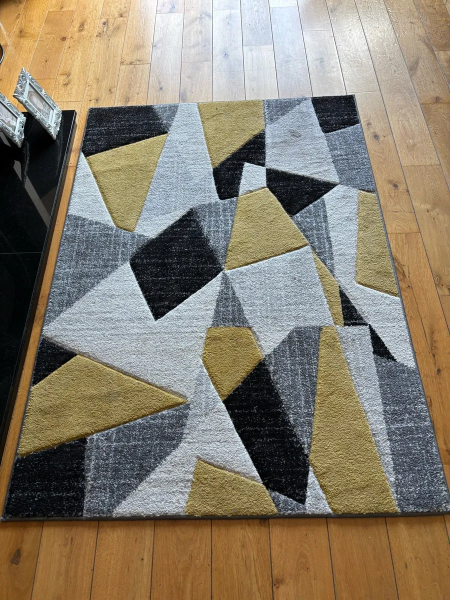 Rug - Image 3