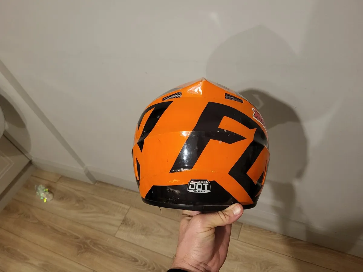 2 Kid's BMX MTB Helmets - Image 2