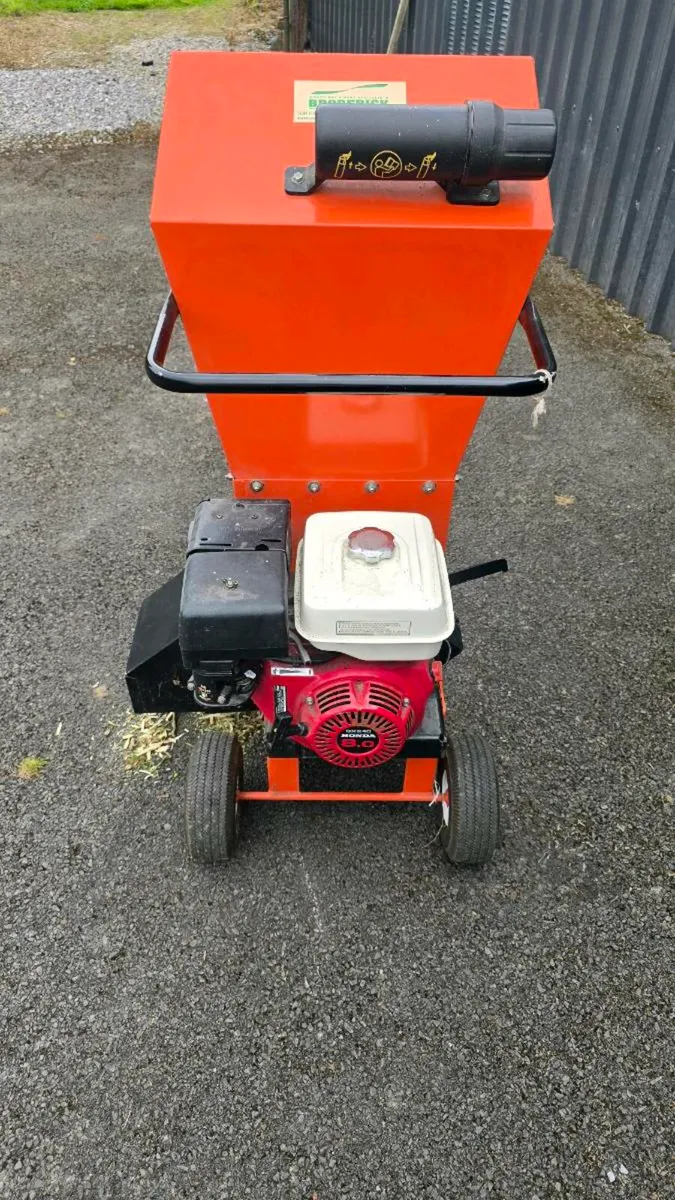 Bearcat Honda shredder - Image 4