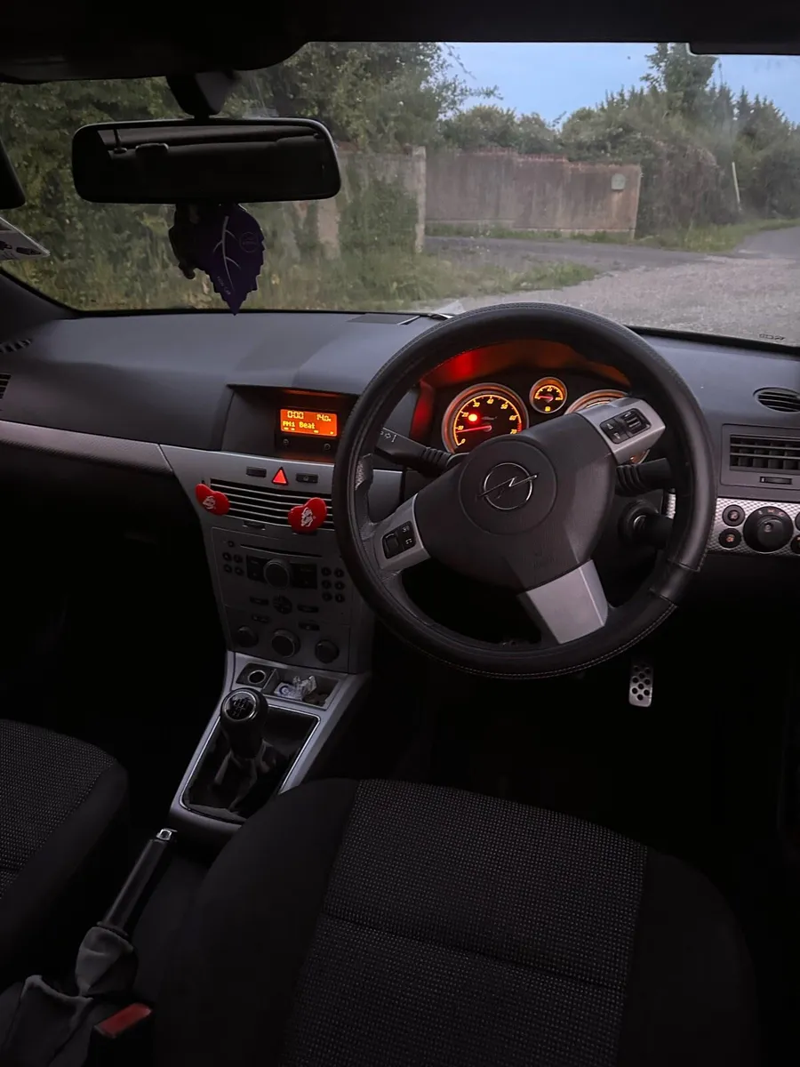 Opel Astra - Image 4