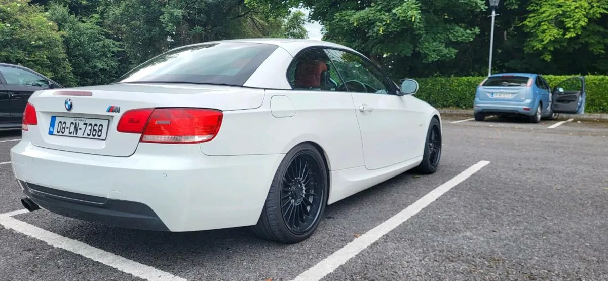 BMW 325i 3L Manual - Image 4