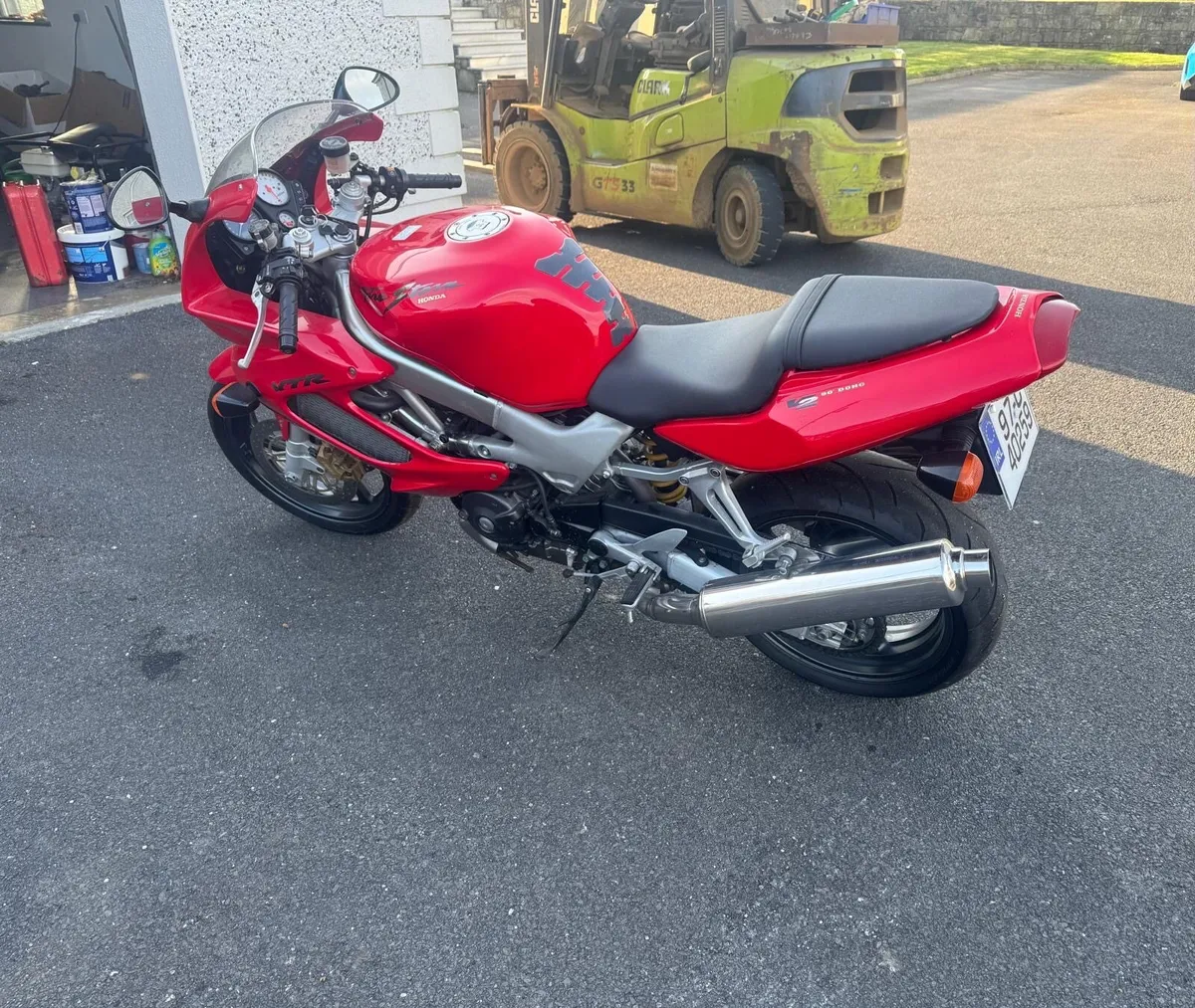 Honda VTR Firestorm 1000cc - Image 3
