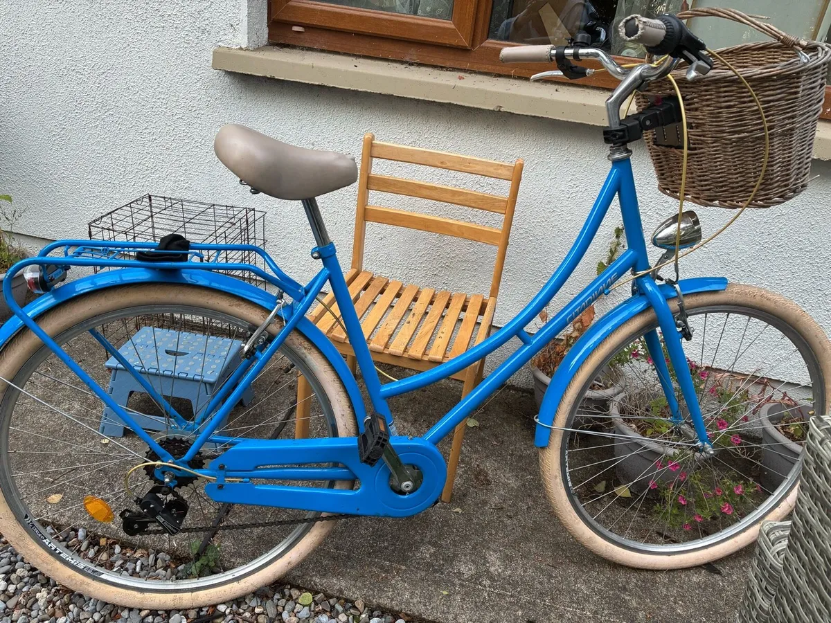Ladies bike - Image 1
