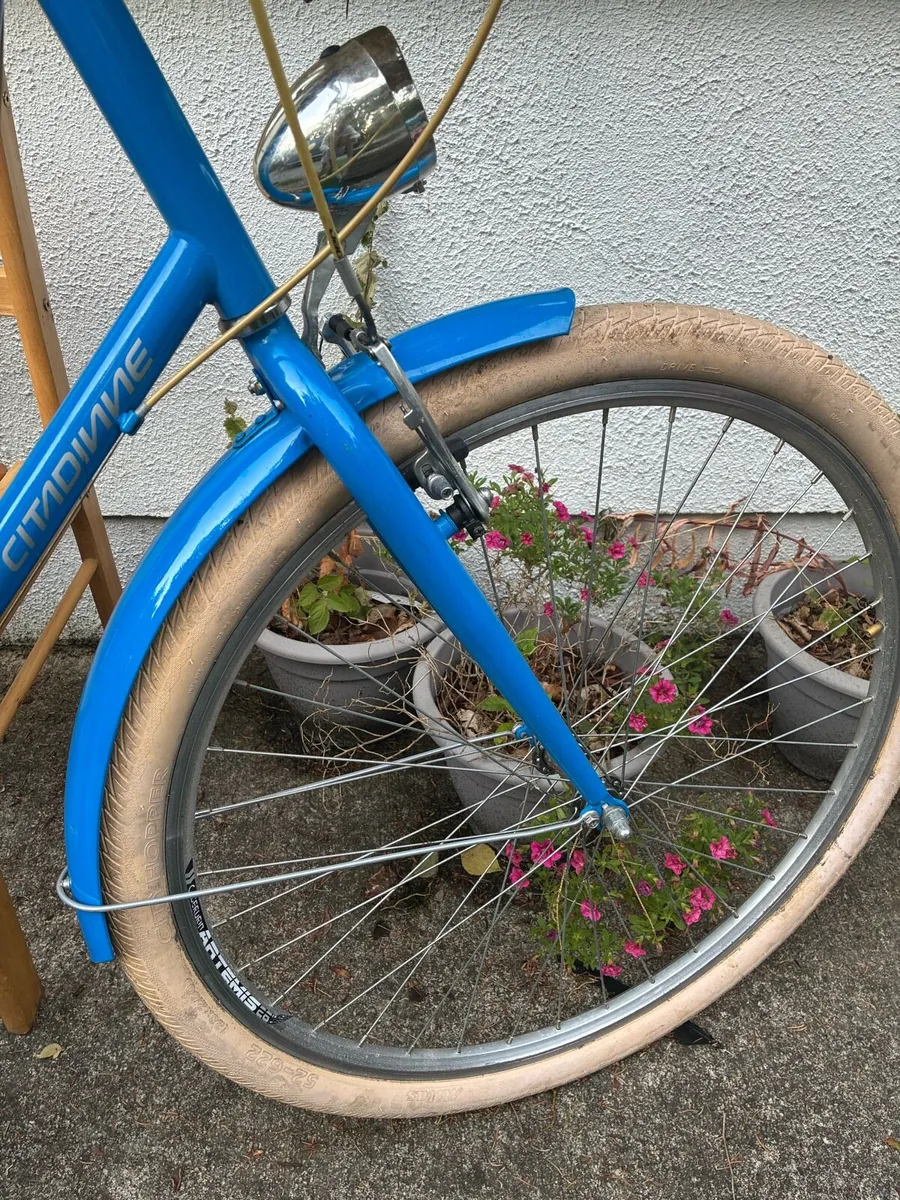 Ladies bike - Image 3