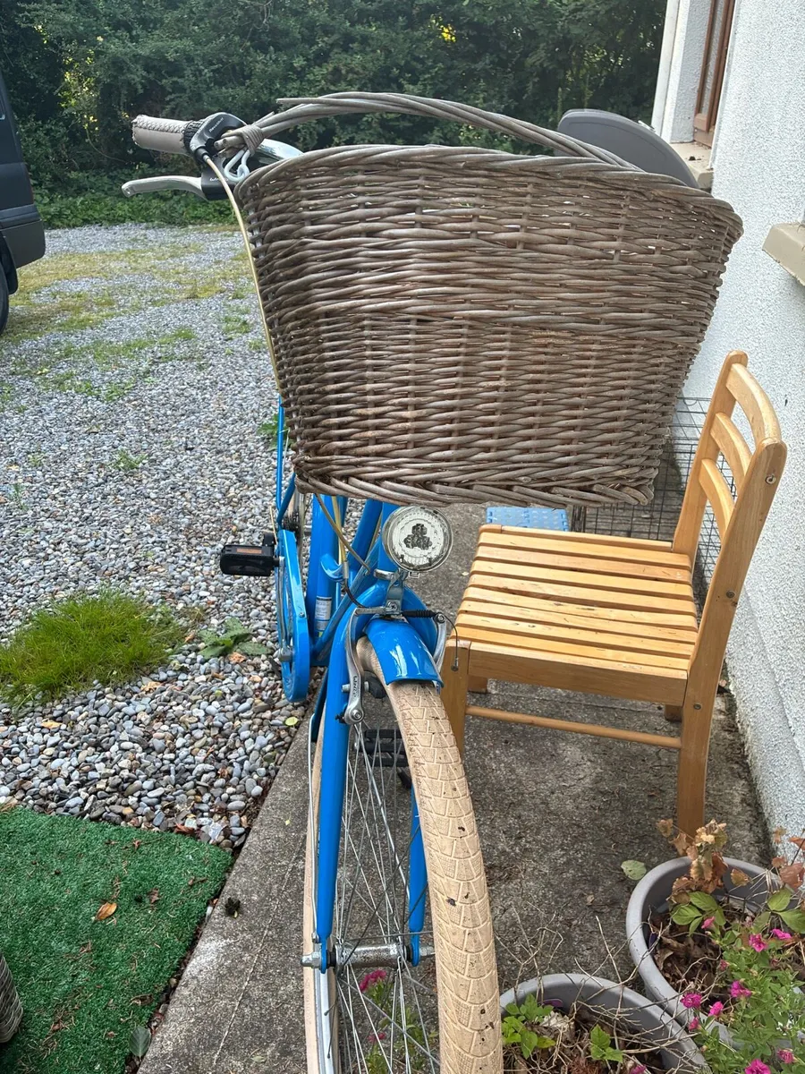 Ladies bike - Image 4