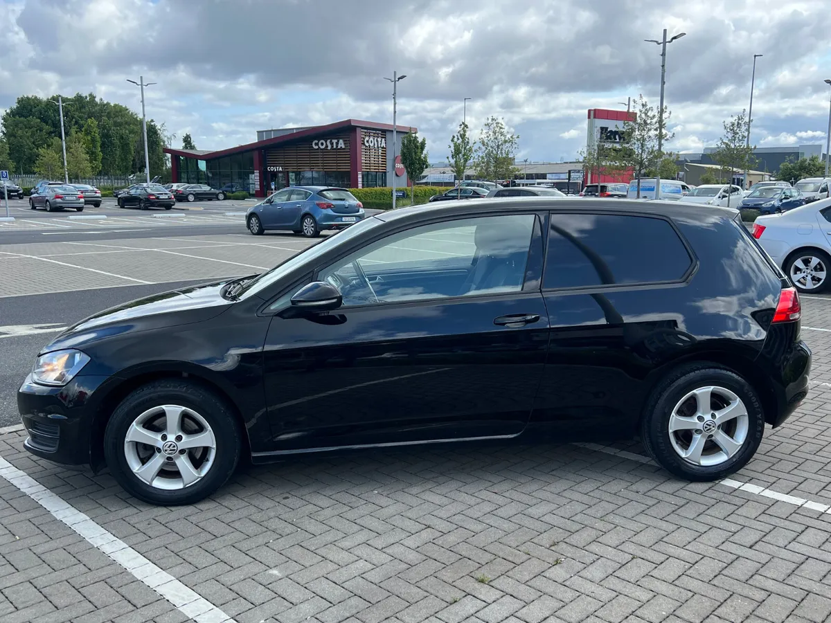 Volkswagen Golf 2016 129 Kms - Image 4