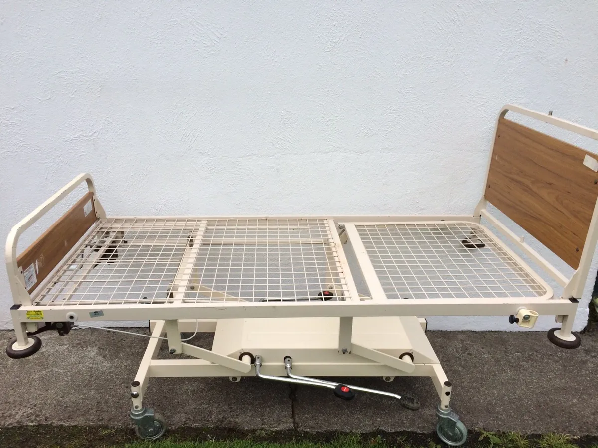 Hydraulic Table Bench - Image 4