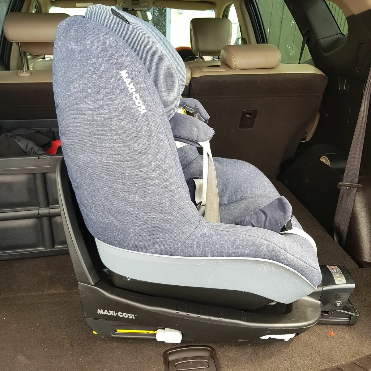 Maxi cosi car seat - Image 2