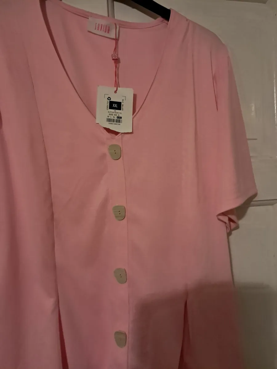 Ladies Clothing - Image 3