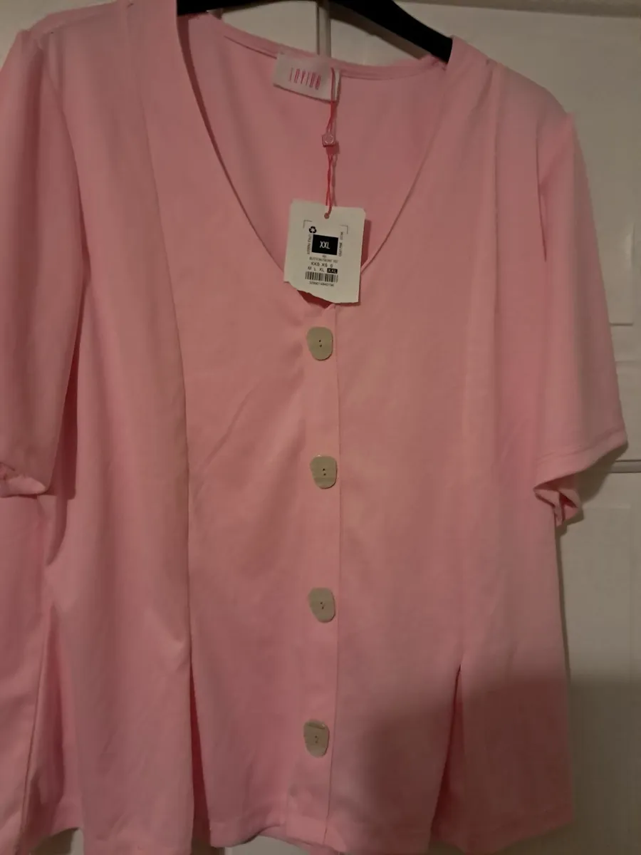 Ladies Clothing - Image 4
