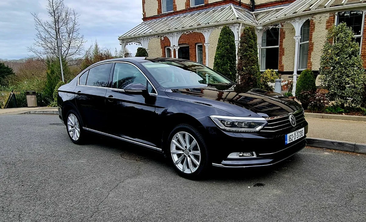 Huge Specification Passat Highline Automatic - Image 4