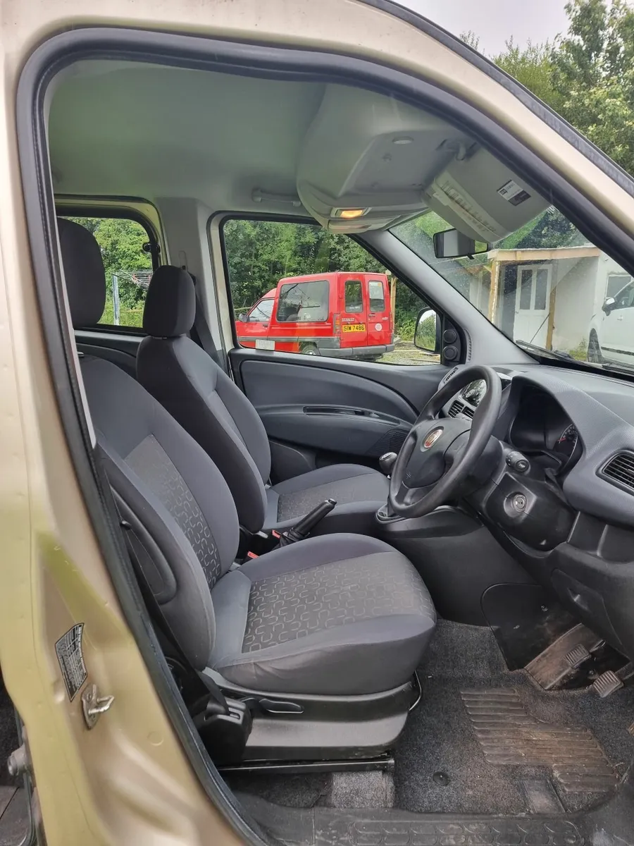 2012 Fiat Doblo MyLife - Image 4