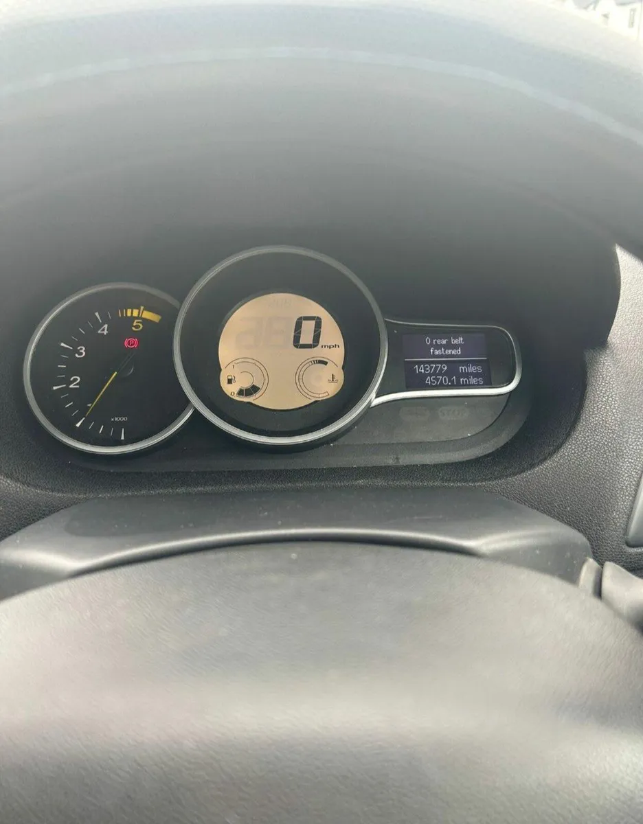 Renault Megane 2010 - Image 3