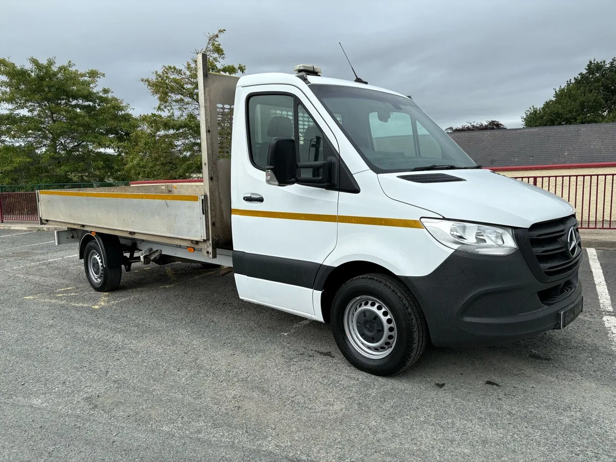 2021 (211) MERCEDES SPRINTER DROPSIDE - Image 1