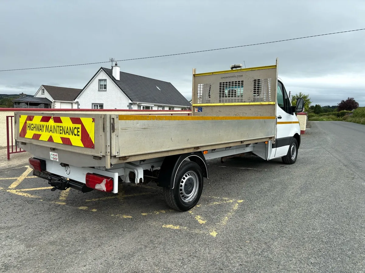 2021 (211) MERCEDES SPRINTER DROPSIDE - Image 3