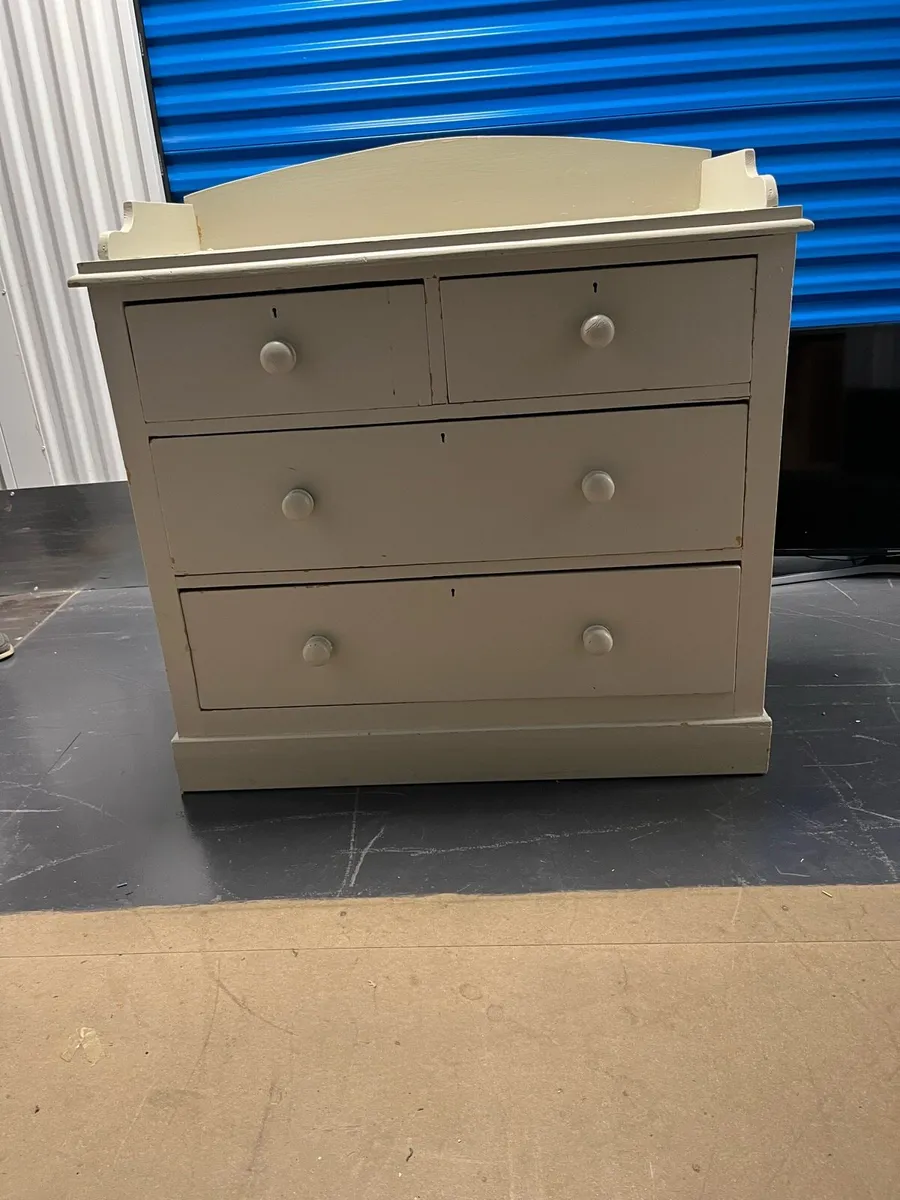 Antique Pine Chest of Drawers - Image 1