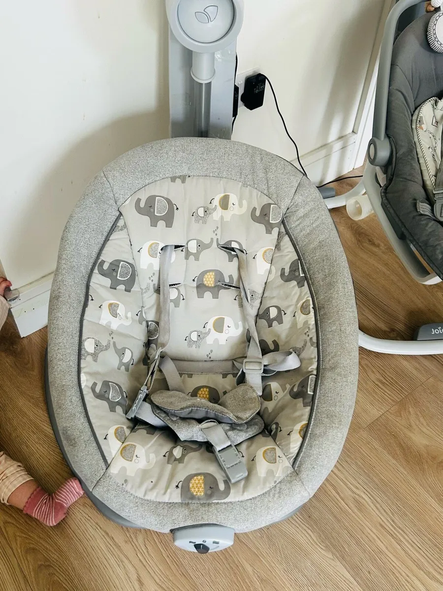 Joie Serina Swivel baby swing bouncer - Image 4