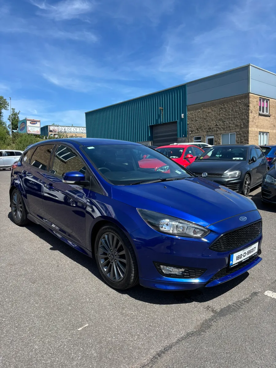 FORD FOCUS ST LINE 2018 - Image 2
