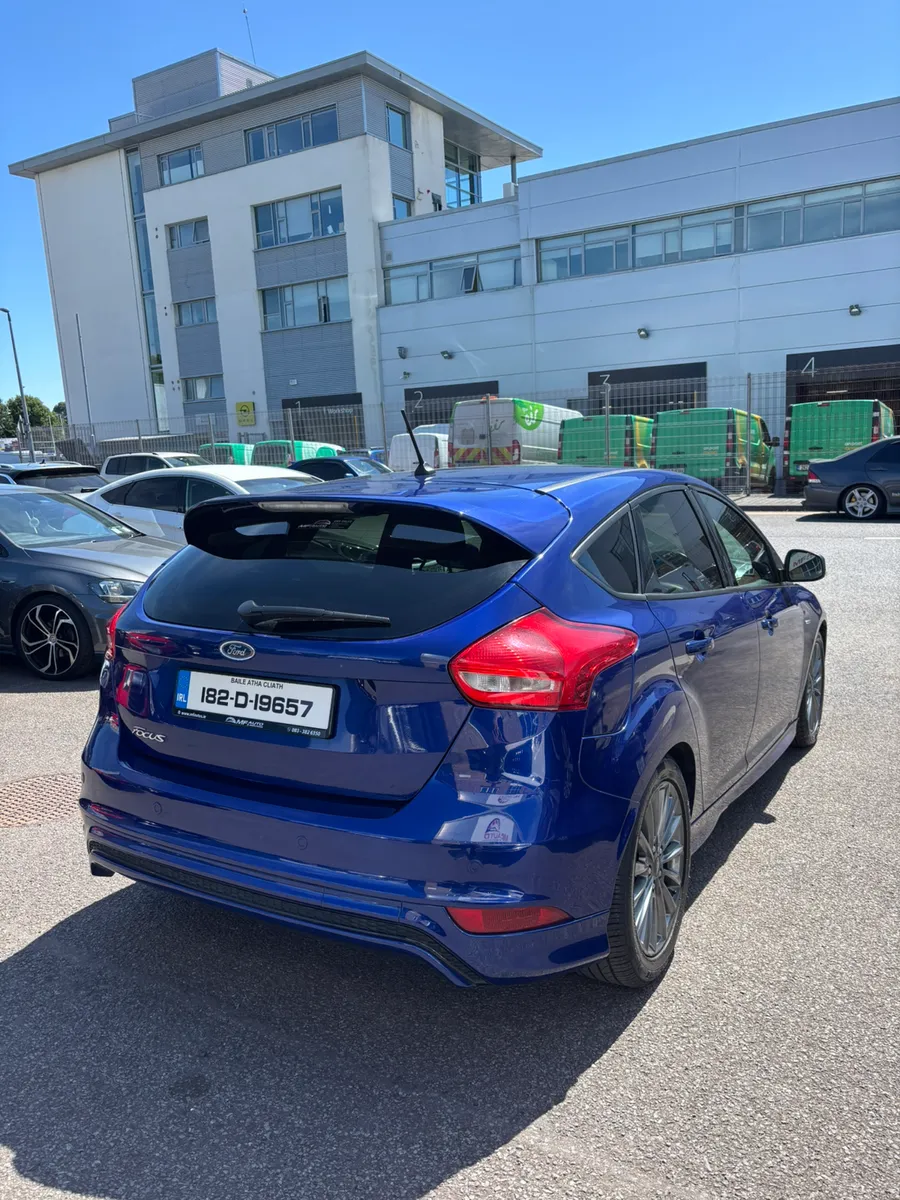 FORD FOCUS ST LINE 2018 - Image 3