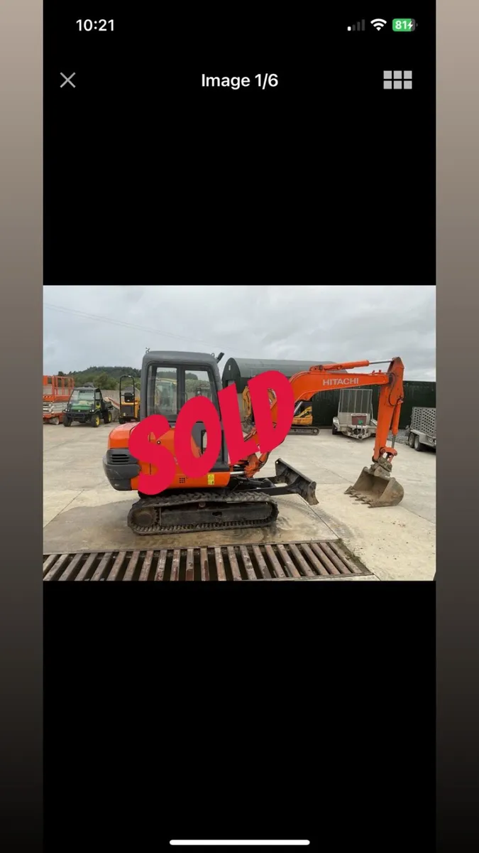 2004 Hitachi EX35 digger - Image 1