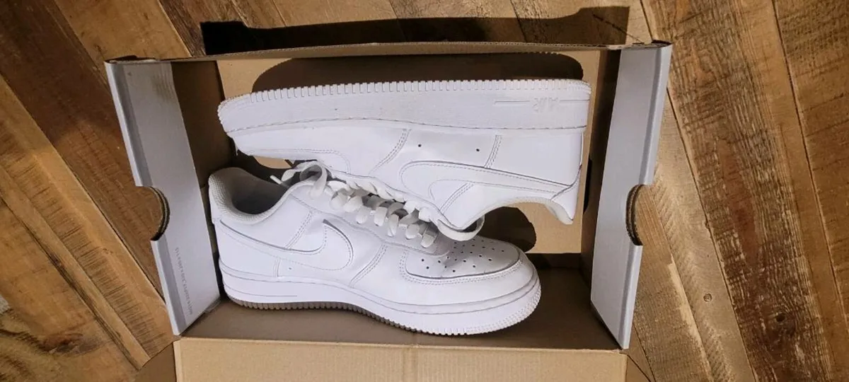 Nike Air Force 1 - Image 3