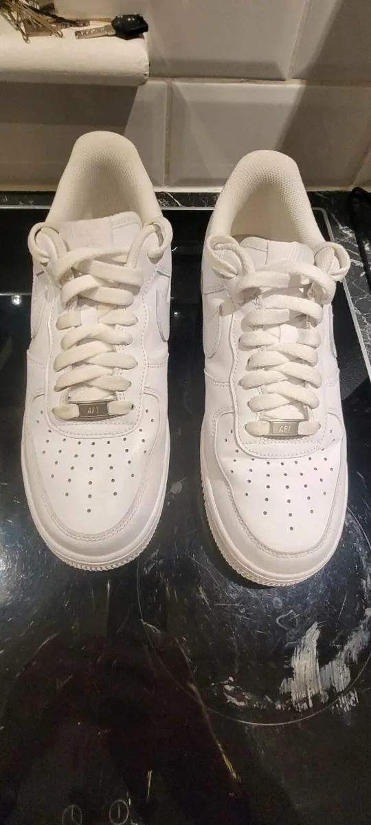 Nike Air Force 1 - Image 1