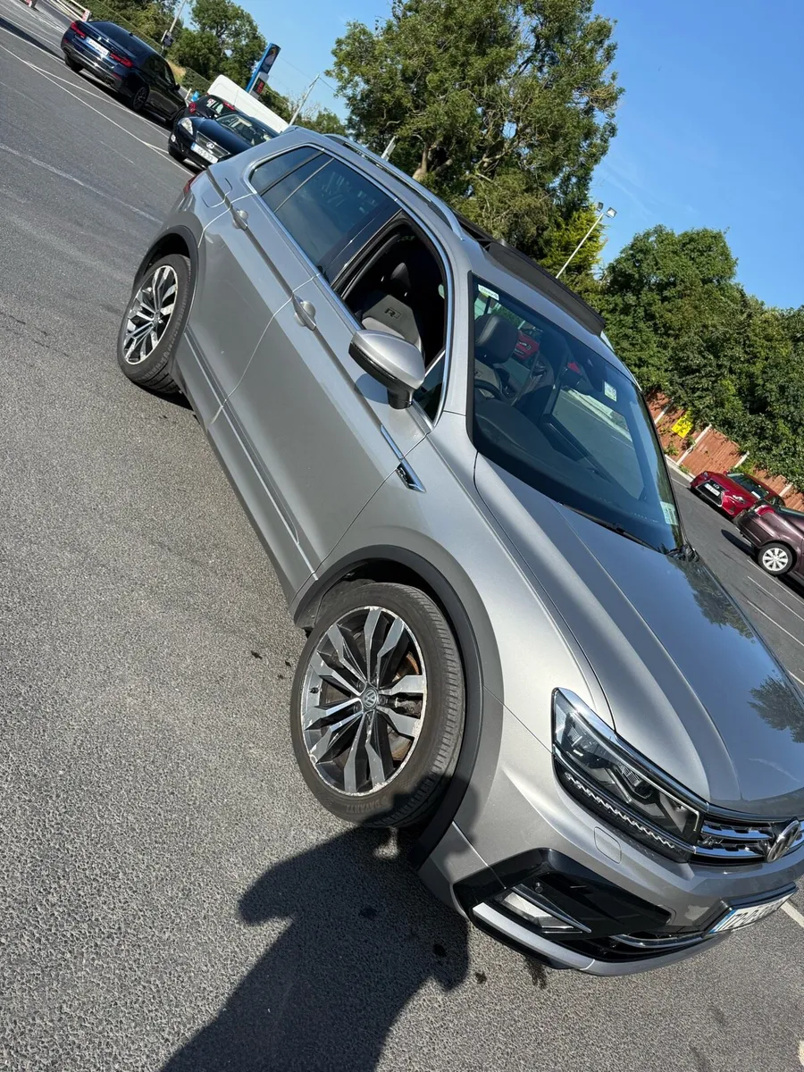 Full R LINE spec AUTOMATIC - Image 2