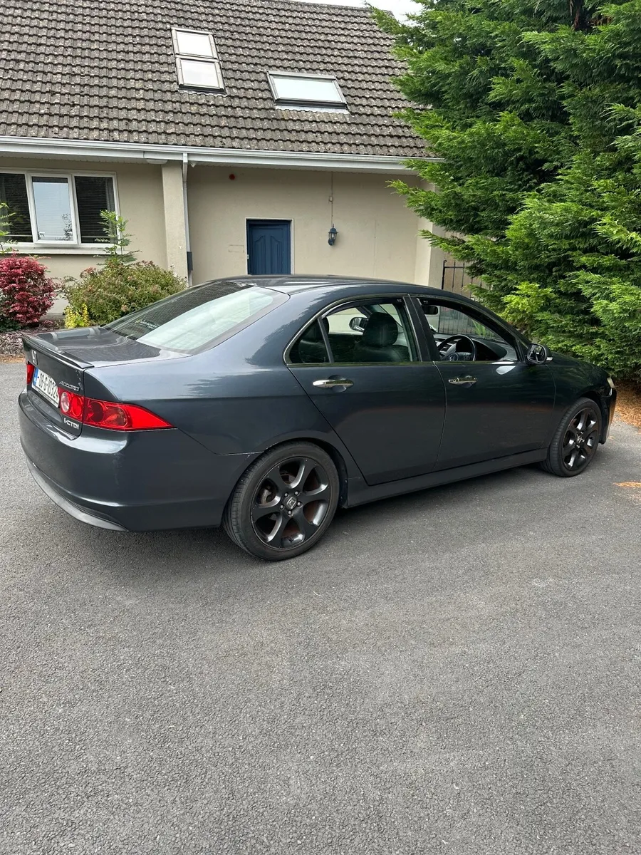 Honda Accord 2008 - Image 3