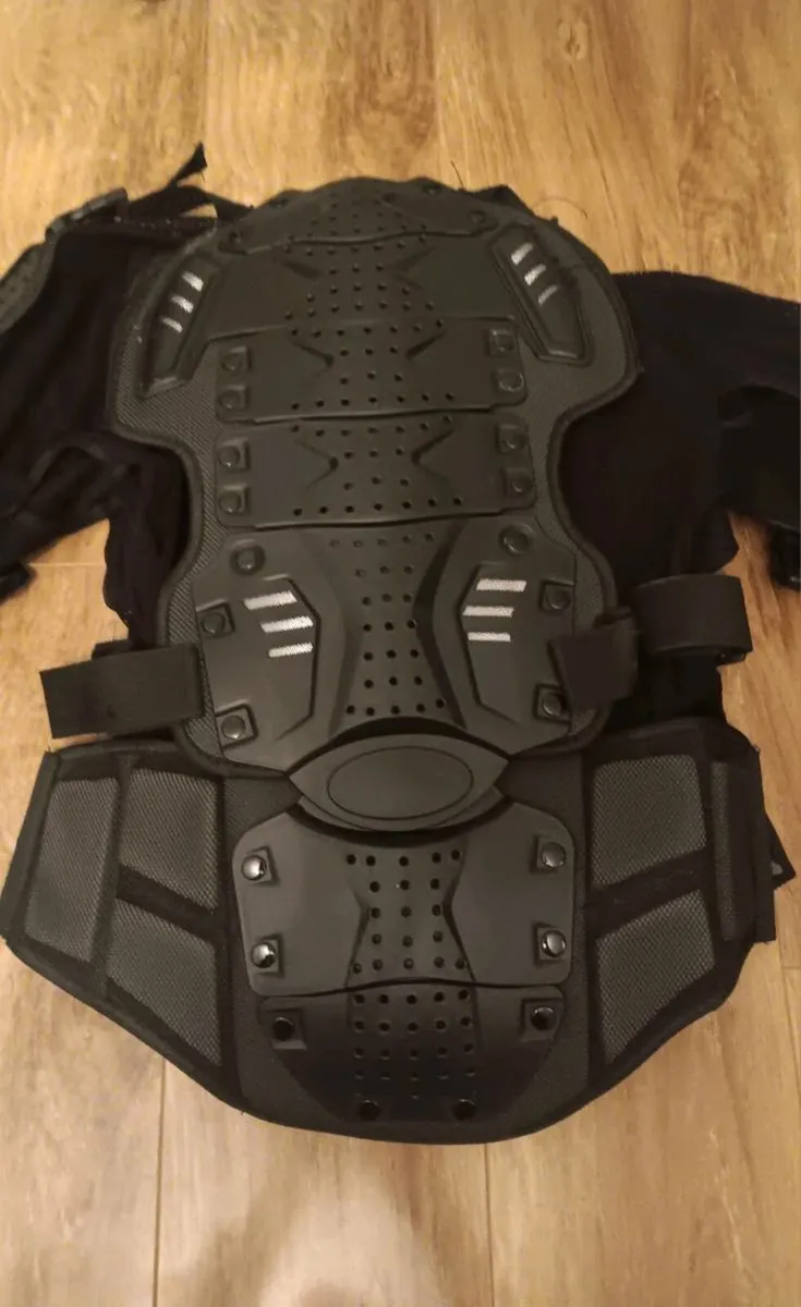 Motorbike chest protector - Image 2