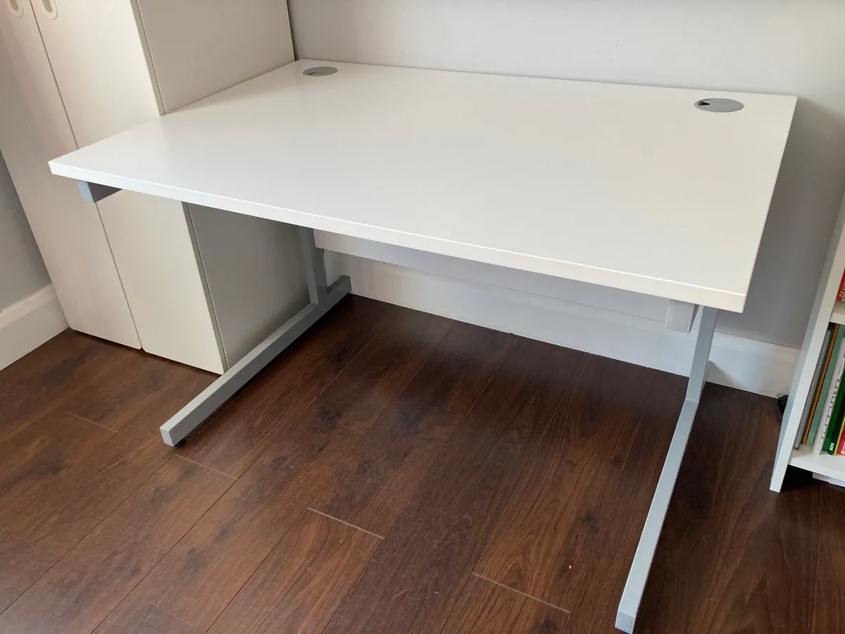 White Desk - Image 2